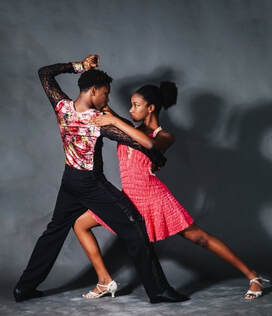 Picture of couple in a tango dance position